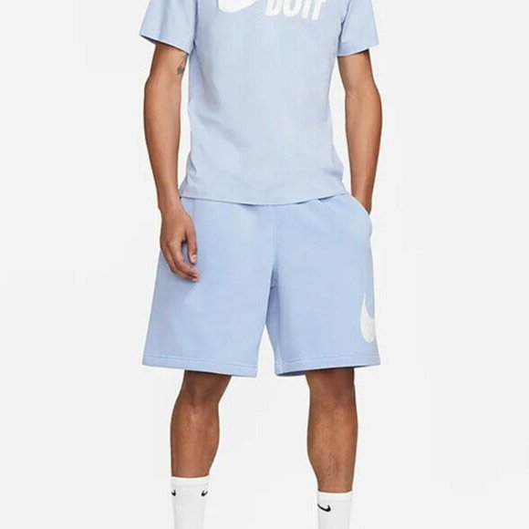 Nike Sportswear Club Shorts. Brand New. Mens Size: M & 4XLT - Picture 2 of 9